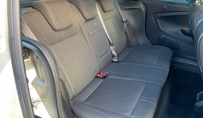
								Ford B-MAX 2013 full									
