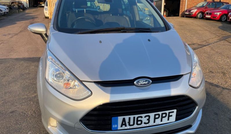 
								Ford B-MAX 2013 full									