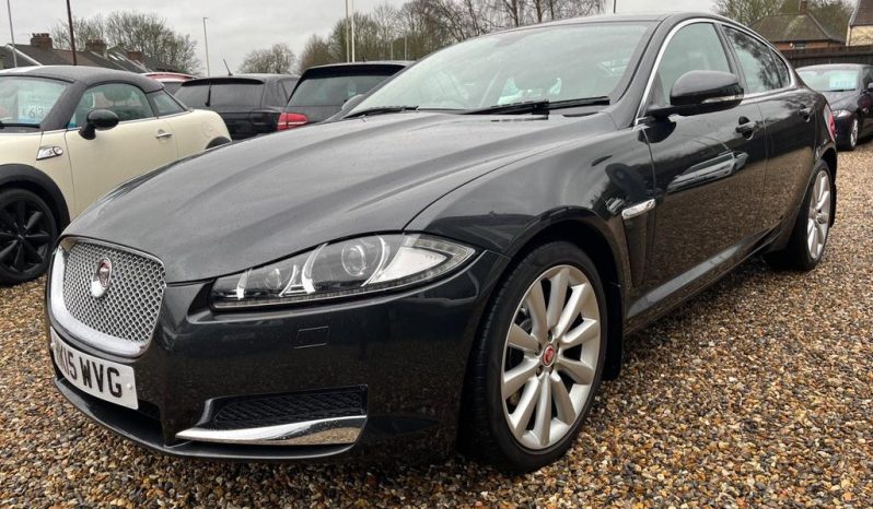 
								Jaguar XF 2015 full									